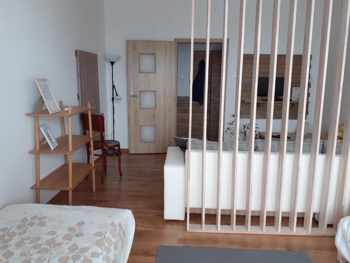 Deli Oldal Vendeghaz Apartment Eger Exterior photo